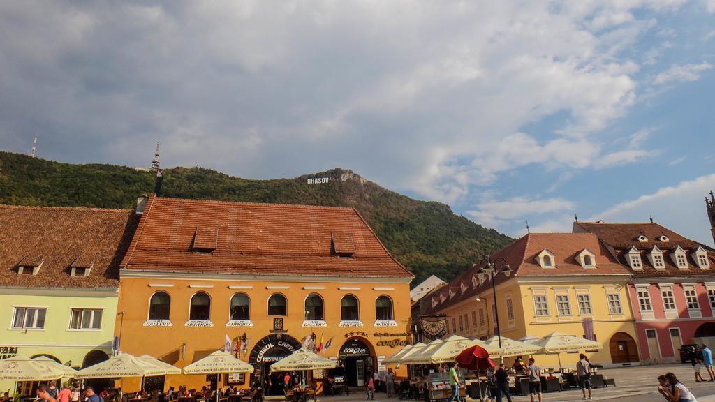 Central Studio In Historic Center Brasov Exterior photo
